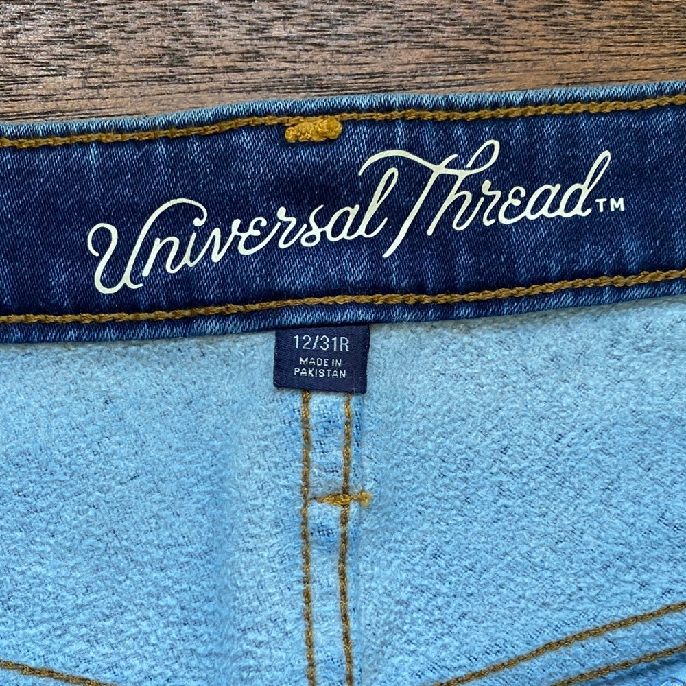 Universal Thread High Rise Dark Blue Jeans - Picture 3 of 4